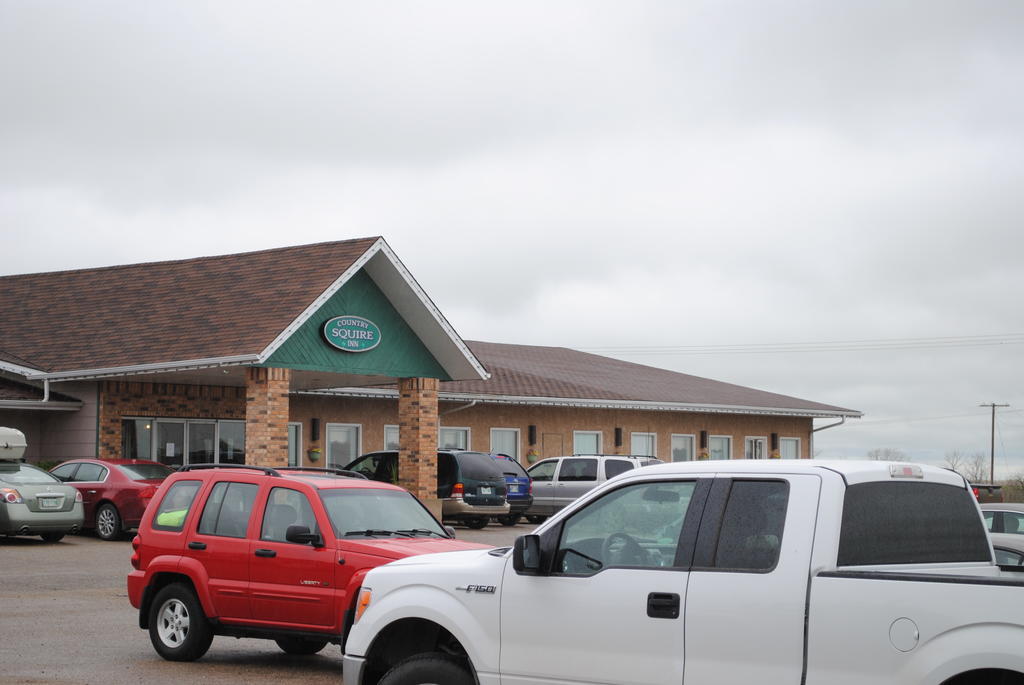 Moosomin Country Squire Inn Exterior foto